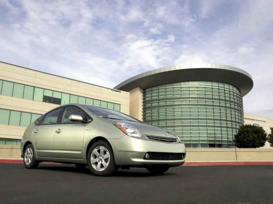  Toyota Prius 2003 года  (US) (фото 21 из 23)